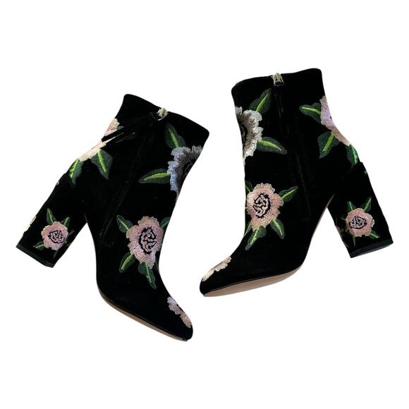Rebecca Minkoff Bryce Floral Embroidery Black Ankle Booties Women’s Size 6 NWT - Picture 4 of 7